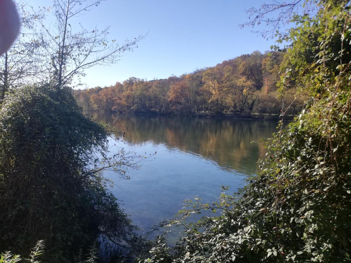 A Due Passi Dal Castello Panzió Somma Lombardo Kültér fotó